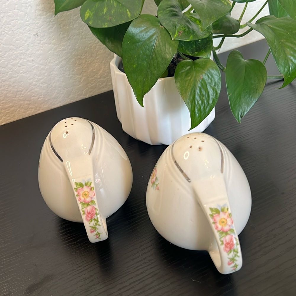 Large Vintage Porcelain Salt and Pepper Shaker Set